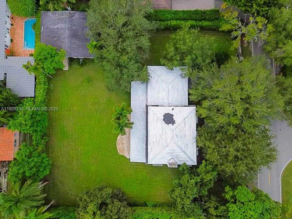 Small Image of 730 SOUTH WEST 80TH ST, Coral Gables Number 42