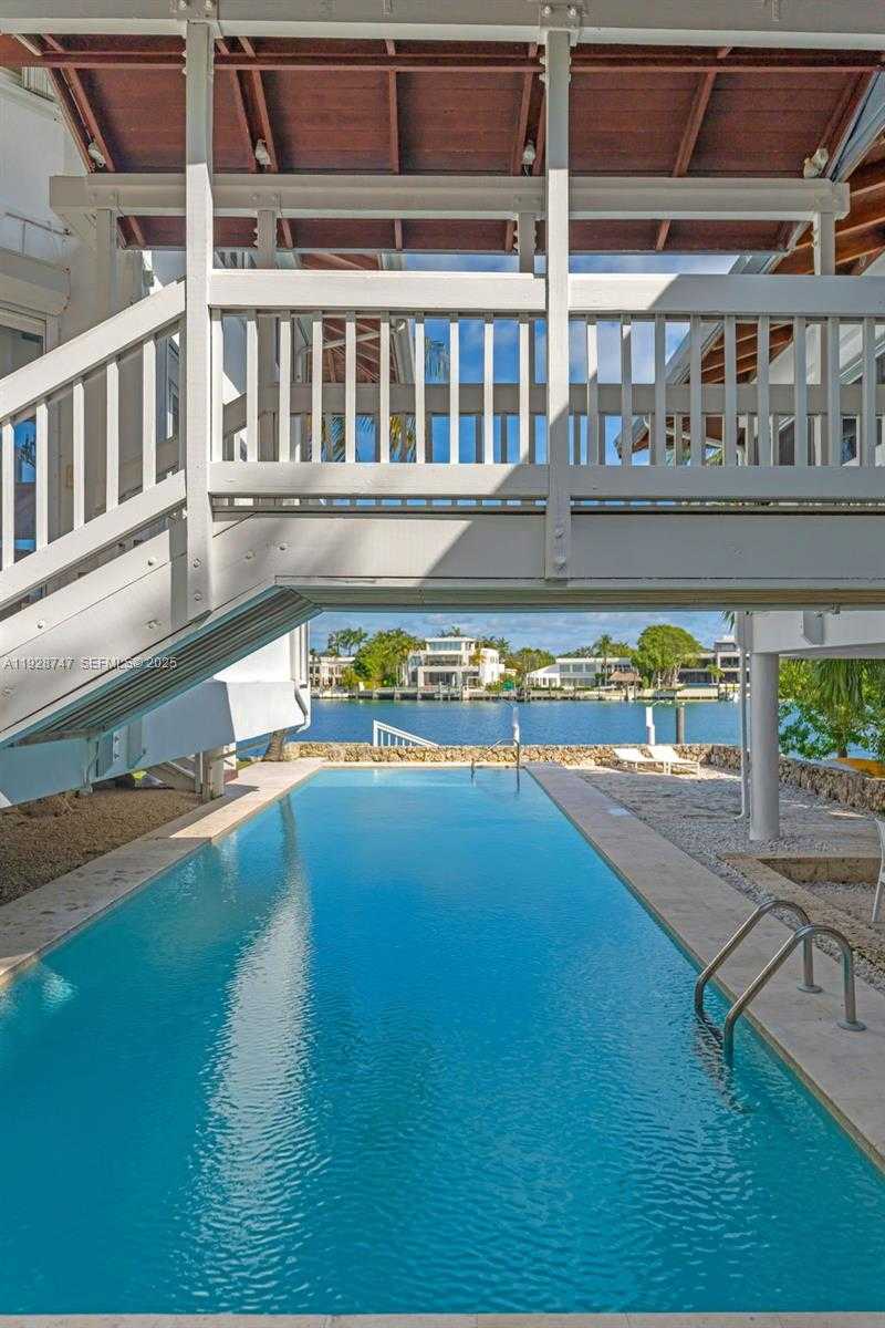 Small Image of 655 NORTH MASHTA DR, Key Biscayne Number 43