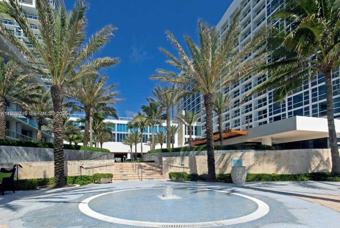 Small Image of 6801 COLLINS AVE #718, Miami Beach Number 31