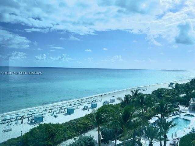 Small Image of 6801 COLLINS AVE #718, Miami Beach Number 37