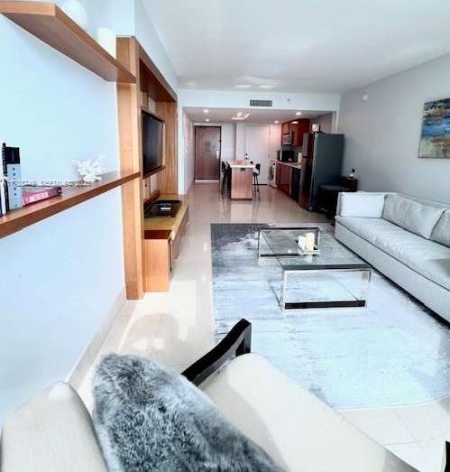 Small Image of 6801 COLLINS AVE #718, Miami Beach Number 4