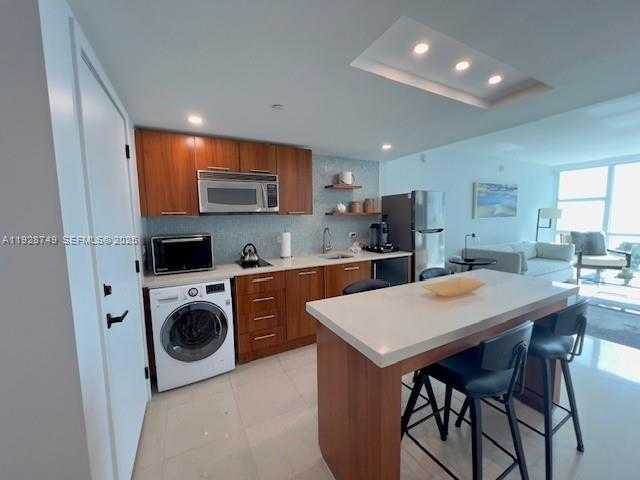 Small Image of 6801 COLLINS AVE #718, Miami Beach Number 6