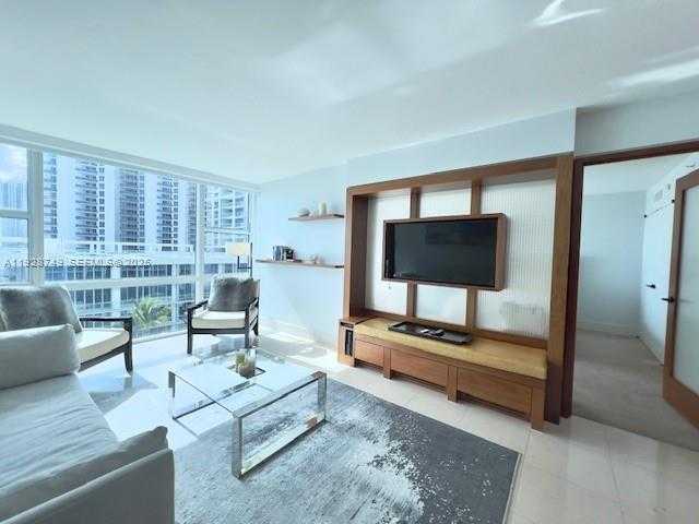 Small Image of 6801 COLLINS AVE #718, Miami Beach Number 8