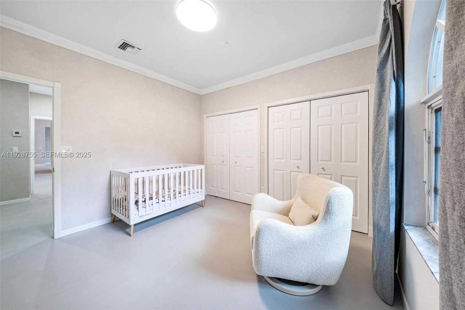 Imagen de Pequeño Objeto