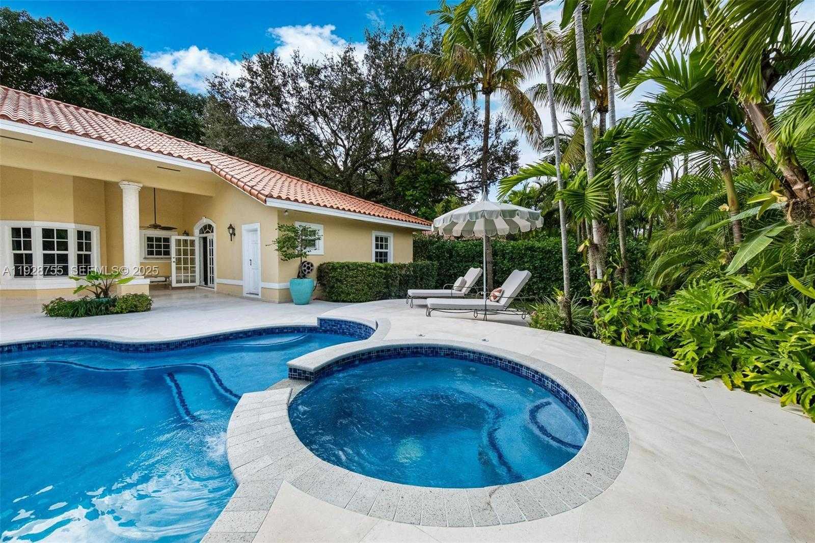 Imagen de Pequeño Objeto