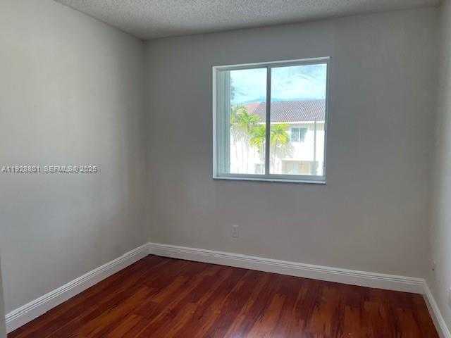 Small Image of 13926 SOUTH WEST 175TH TER, Miami Number 7