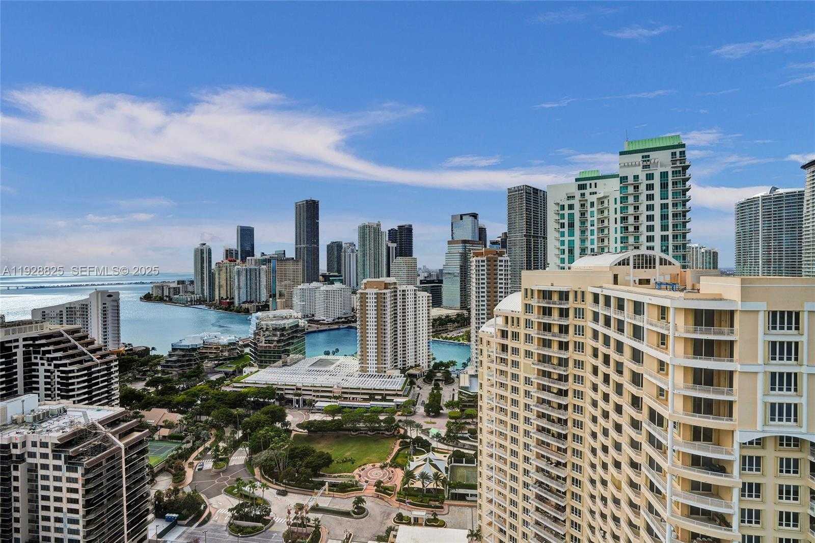 Small Image of 848 BRICKELL KEY DR #3206, Miami Number 10