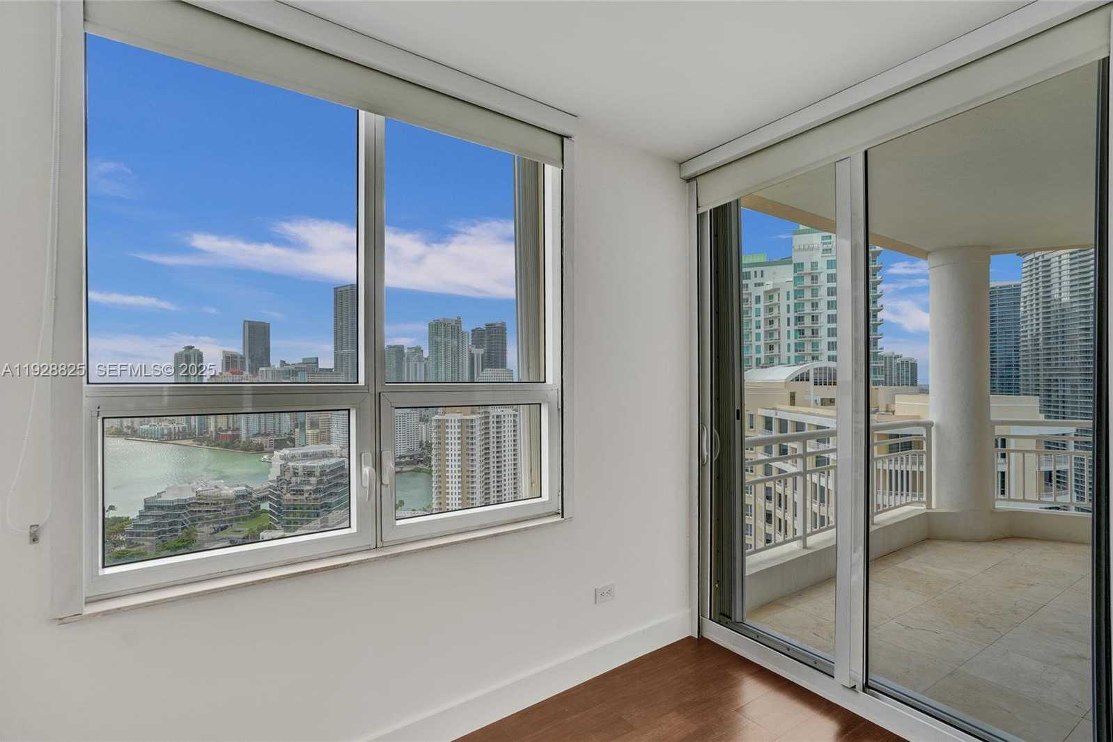 Small Image of 848 BRICKELL KEY DR #3206, Miami Number 42