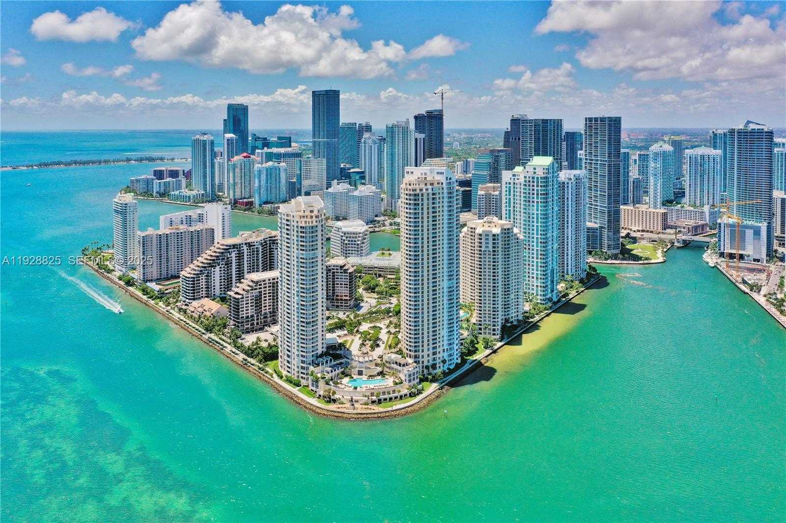 Small Image of 848 BRICKELL KEY DR #3206, Miami Number 59
