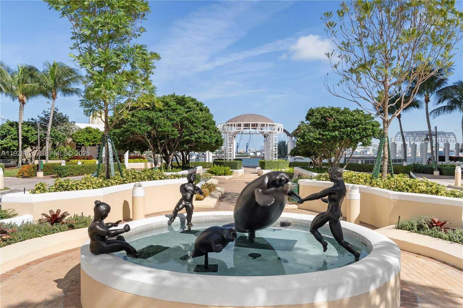 Small Image of 848 BRICKELL KEY DR #3206, Miami Number 63