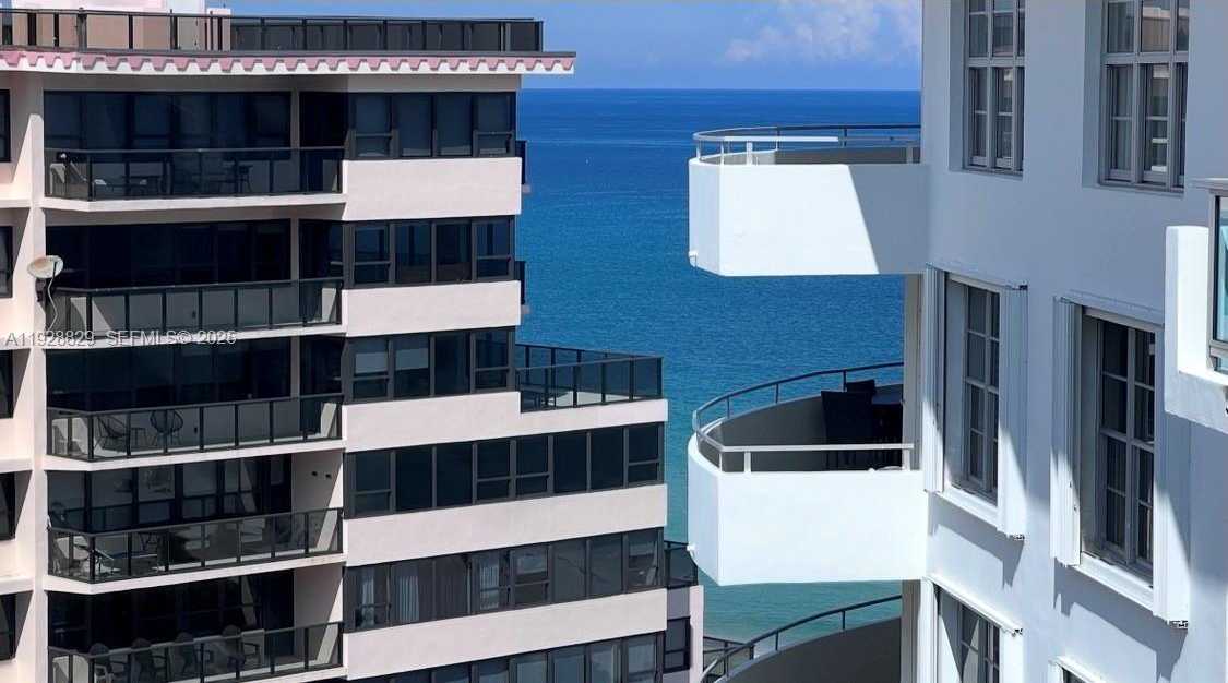 Small Image of 5161 COLLINS AVE #1701, Miami Beach Number 3