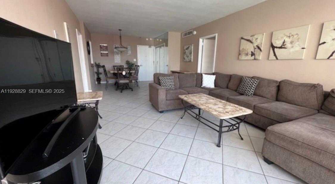 Small Image of 5161 COLLINS AVE #1701, Miami Beach Number 5