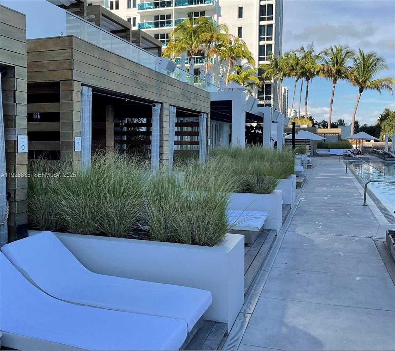 Small Image of 2301 COLLINS AVE #704, Miami Beach Number 11
