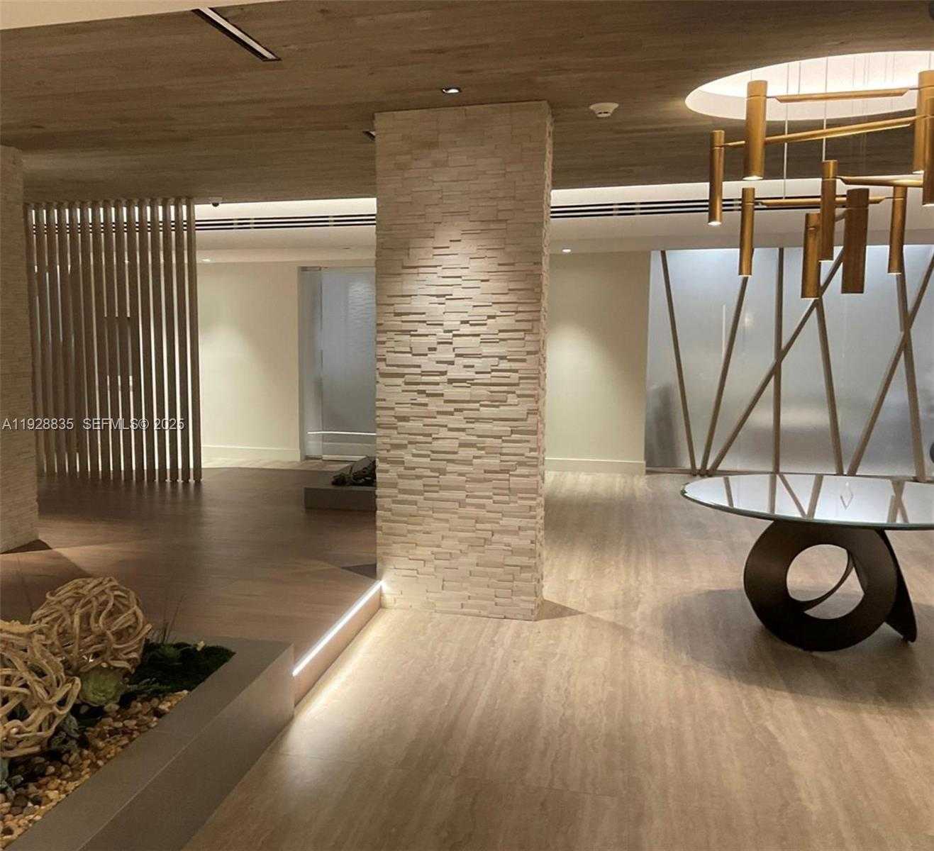 Small Image of 2301 COLLINS AVE #704, Miami Beach Number 14