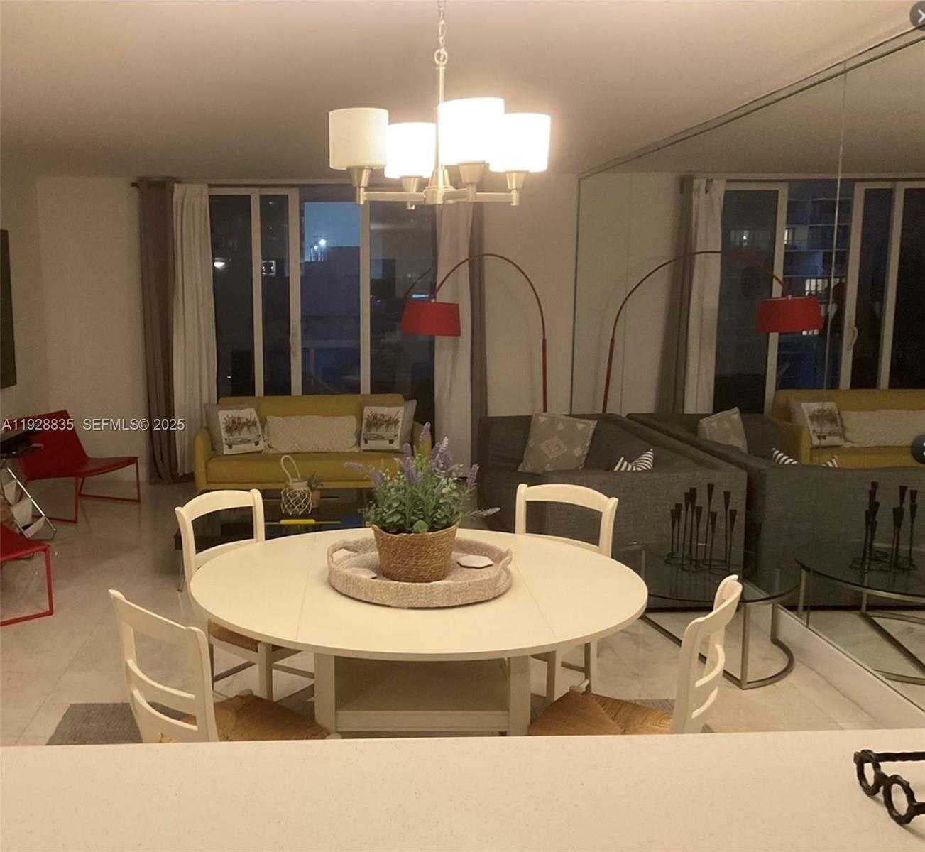 Small Image of 2301 COLLINS AVE #704, Miami Beach Number 17