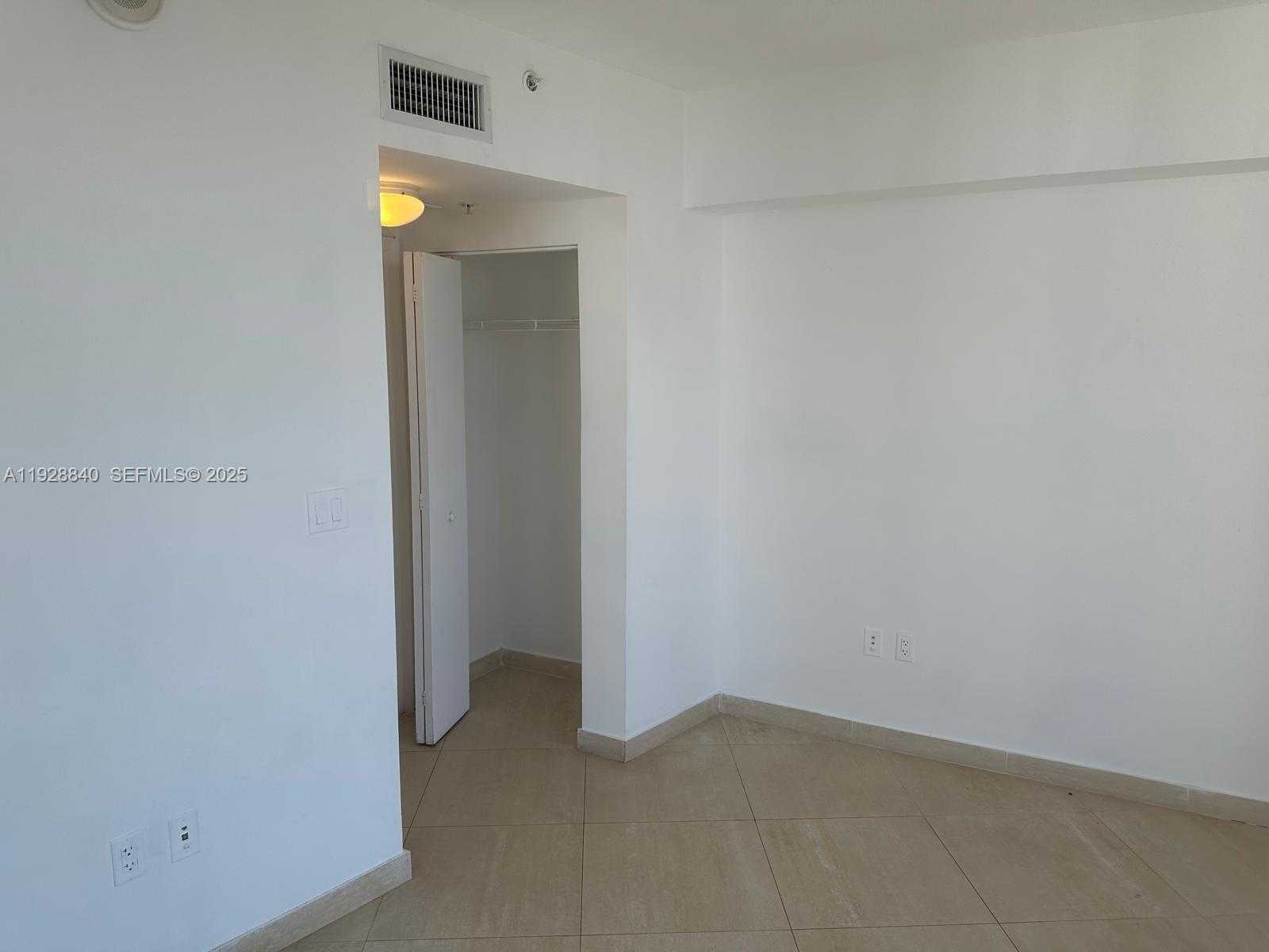 Small Image of 1750 NORTH BAYSHORE DR #1615, Miami Number 18