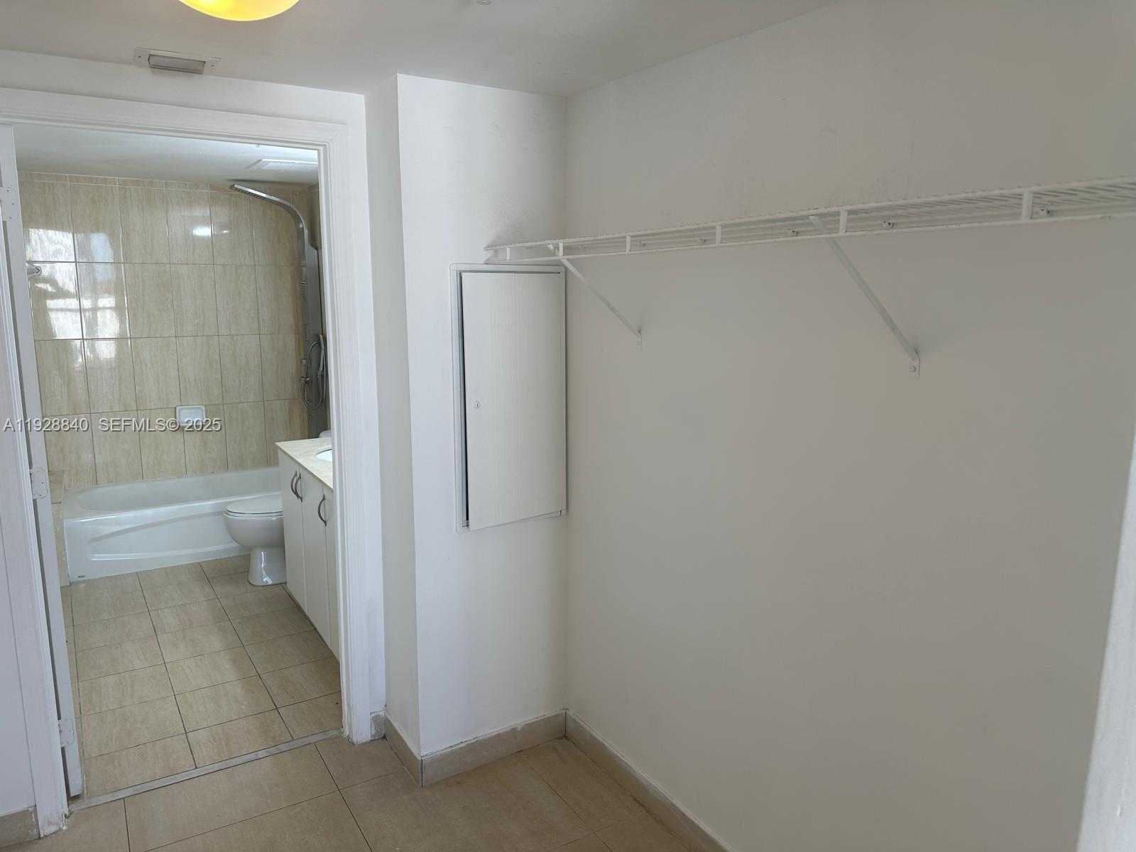 Small Image of 1750 NORTH BAYSHORE DR #1615, Miami Number 21