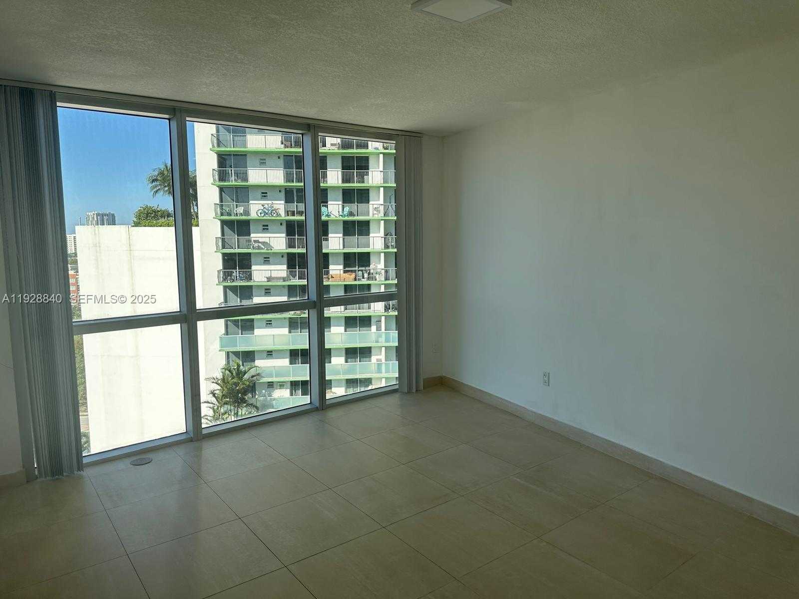 Small Image of 1750 NORTH BAYSHORE DR #1615, Miami Number 24