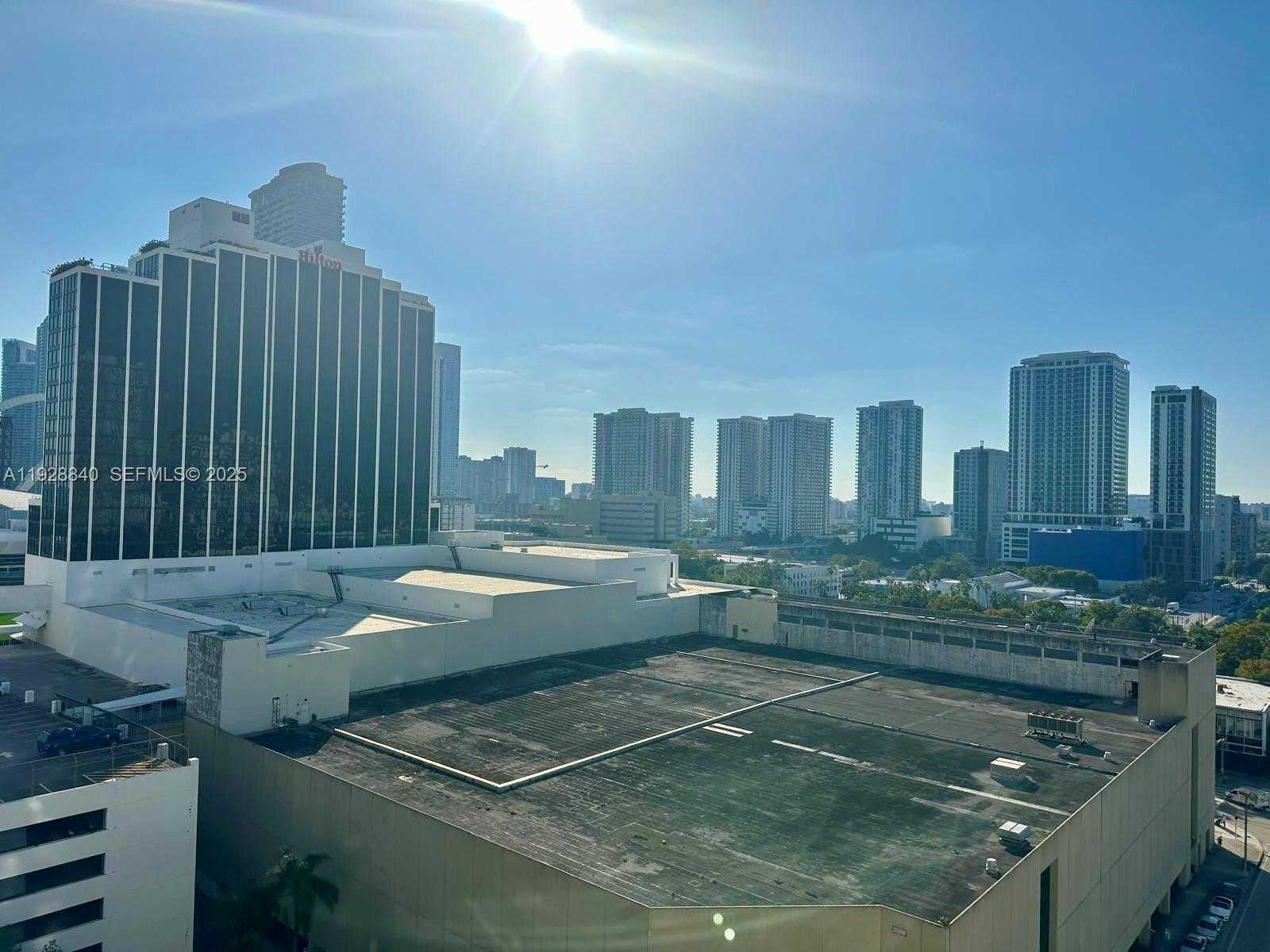 Small Image of 1750 NORTH BAYSHORE DR #1615, Miami Number 27