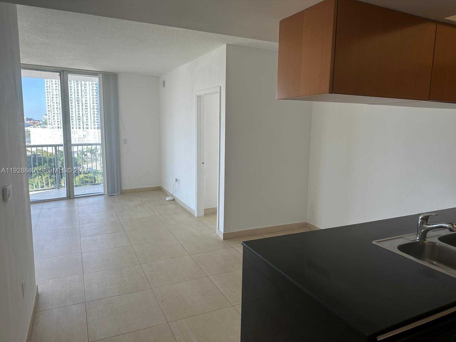 Small Image of 1750 NORTH BAYSHORE DR #1615, Miami Number 5