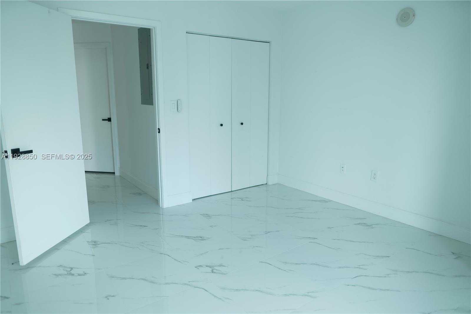 Small Image of 1111 SOUTH WEST 1ST AVE #3320-N, Miami Number 17