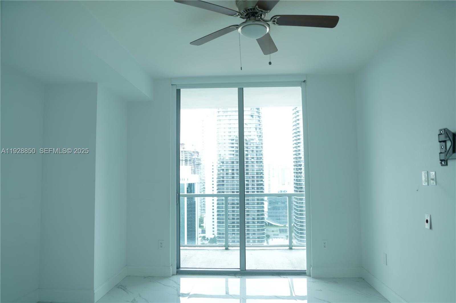 Small Image of 1111 SOUTH WEST 1ST AVE #3320-N, Miami Number 18