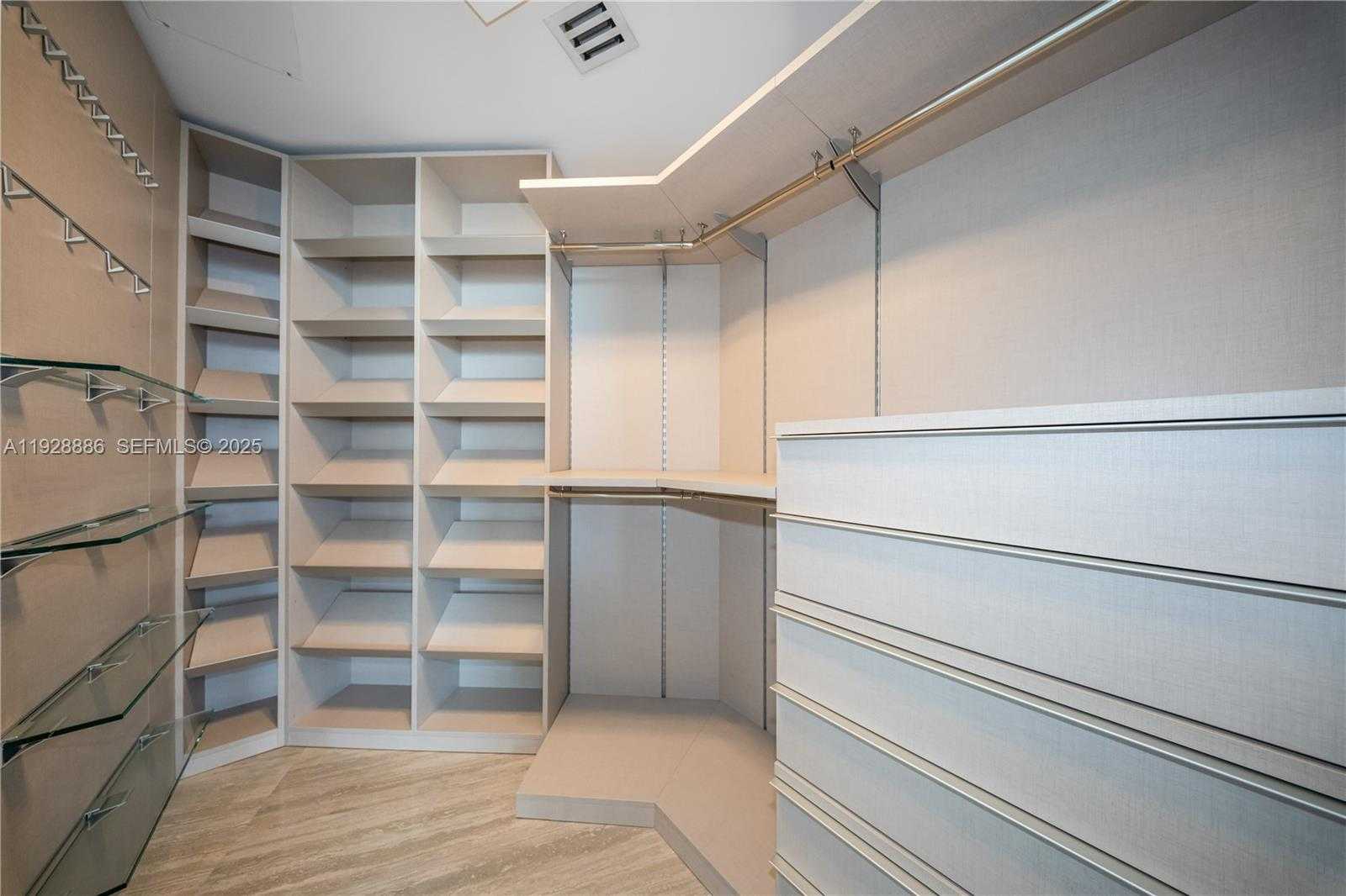 Small Image of 450 ALTON RD #3301, Miami Beach Number 25