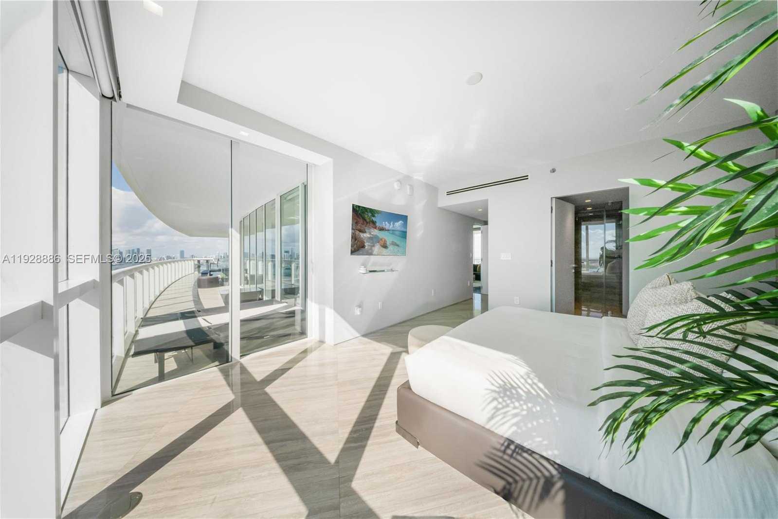 Small Image of 450 ALTON RD #3301, Miami Beach Number 28