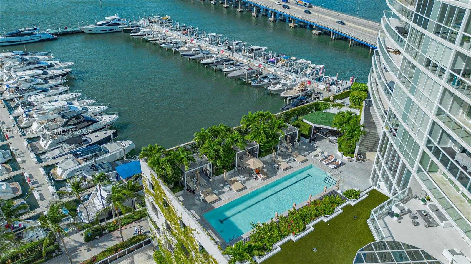 Small Image of 450 ALTON RD #3301, Miami Beach Number 36