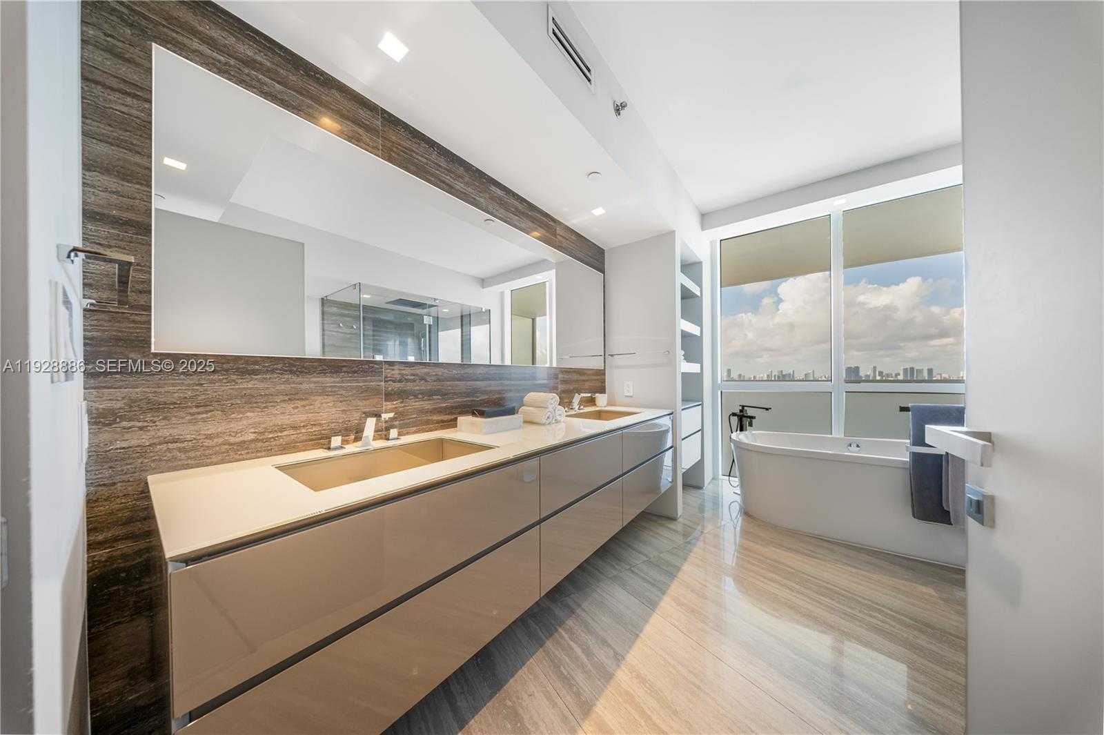 Small Image of 450 ALTON RD #3301, Miami Beach Number 50