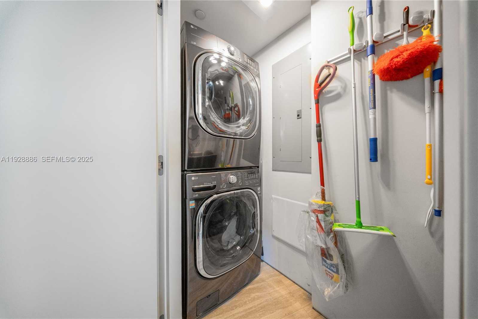 Small Image of 450 ALTON RD #3301, Miami Beach Number 51