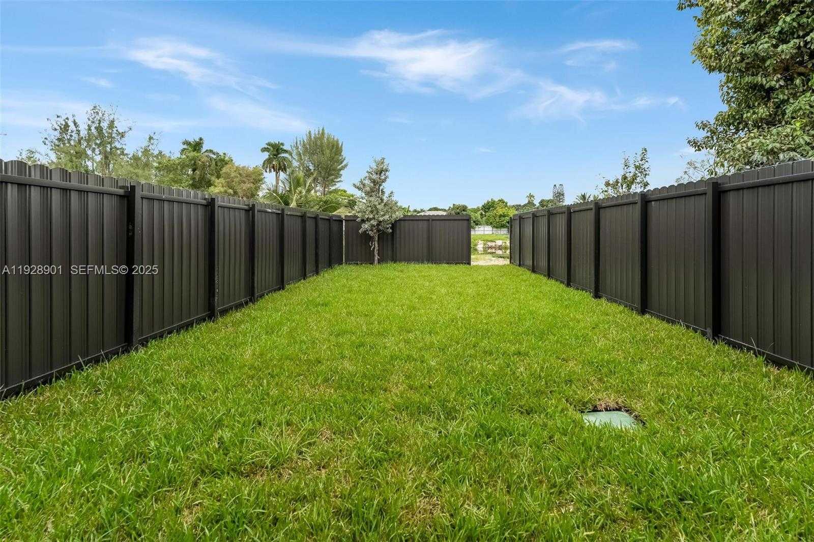 Small Image of 1962 NORTH WEST 107TH ST #1954, Miami Number 44