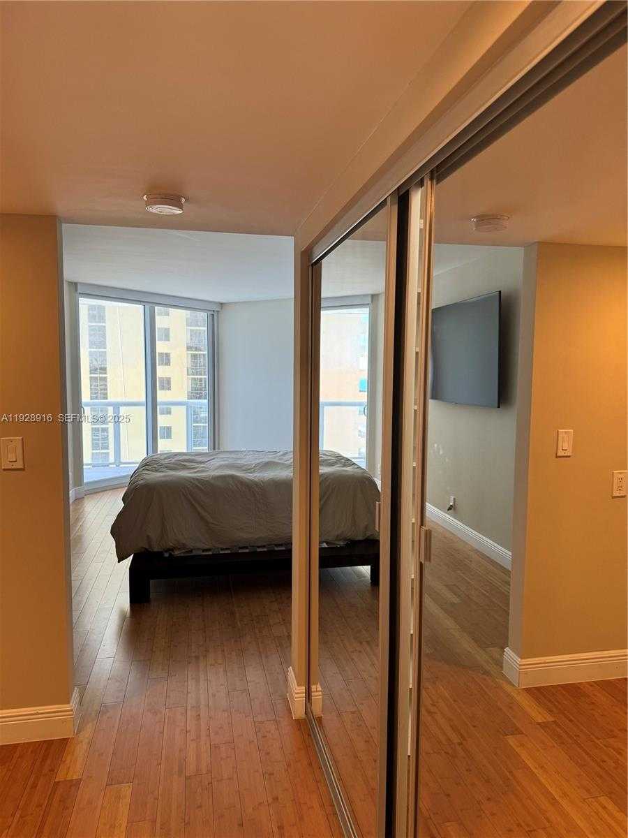 Small Image of 16425 COLLINS AVE #1011, Sunny Isles Beach Number 12