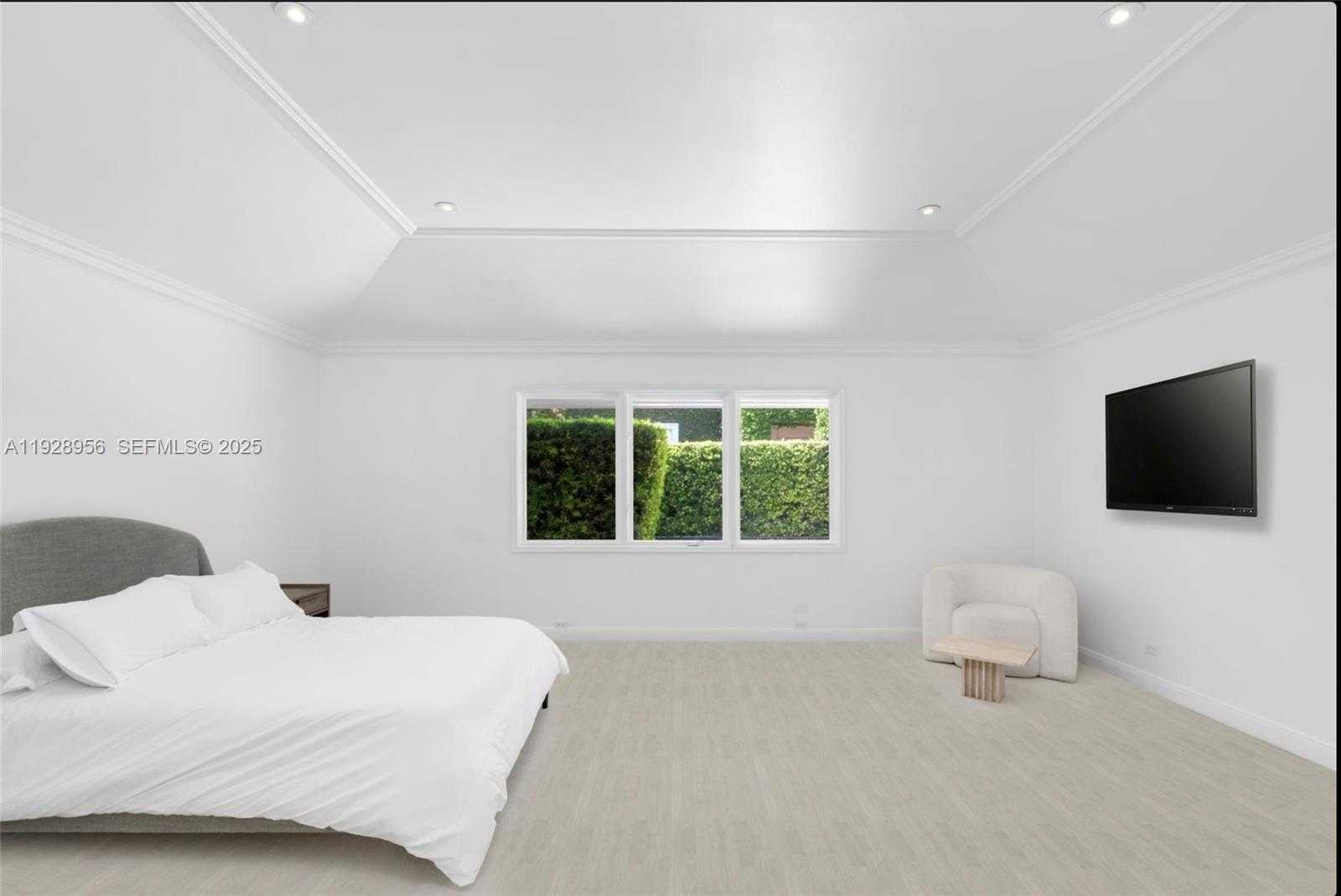 Small Image of 55 LA GORCE CIR, Miami Beach Number 10