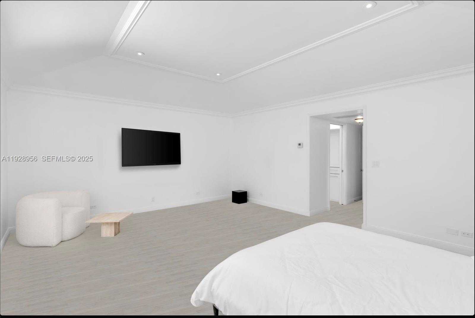 Small Image of 55 LA GORCE CIR, Miami Beach Number 11