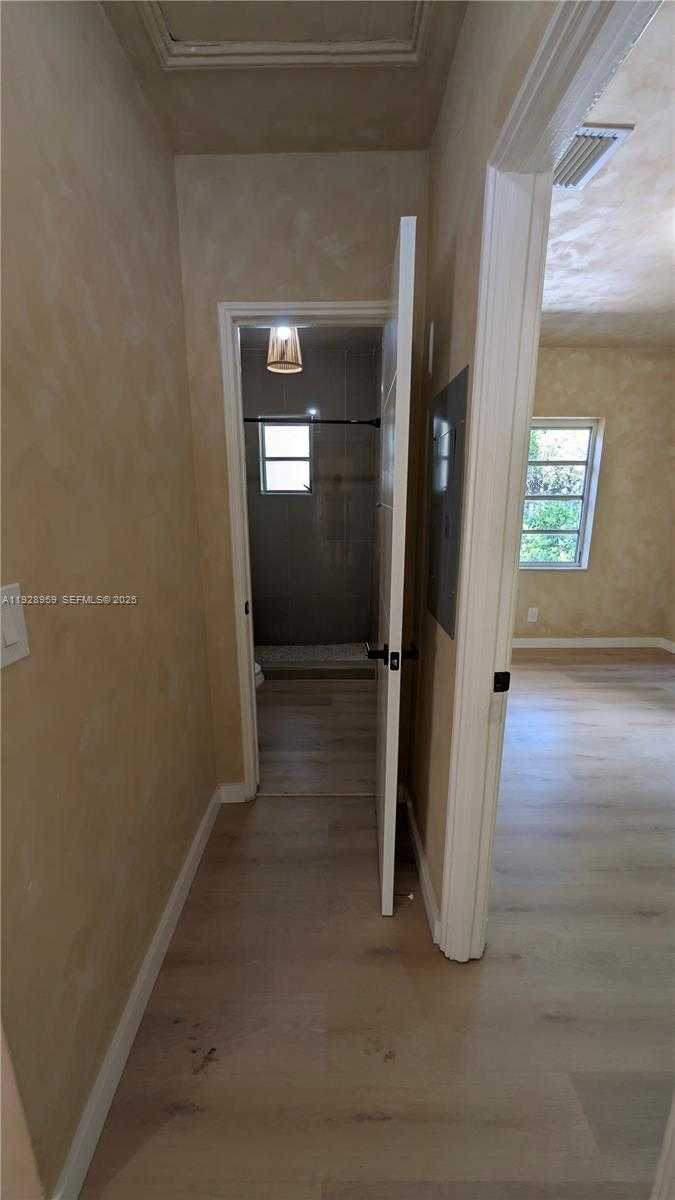 Imagen de Pequeño Objeto