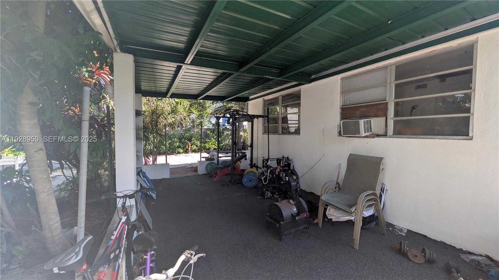 Imagen de Pequeño Objeto