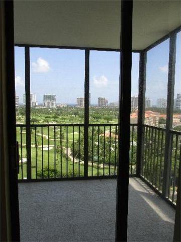 Small Image of 20100 WEST COUNTRY CLUB DR #1606, Aventura Number 5