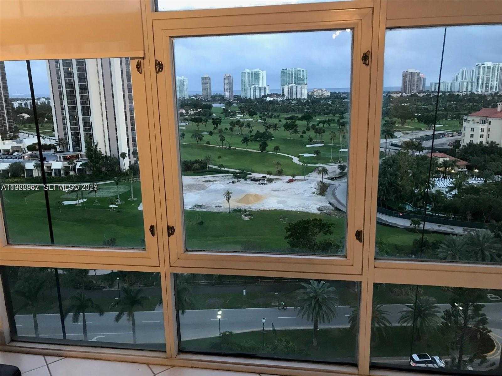 Small Image of 20100 WEST COUNTRY CLUB DR #1606, Aventura Number 9