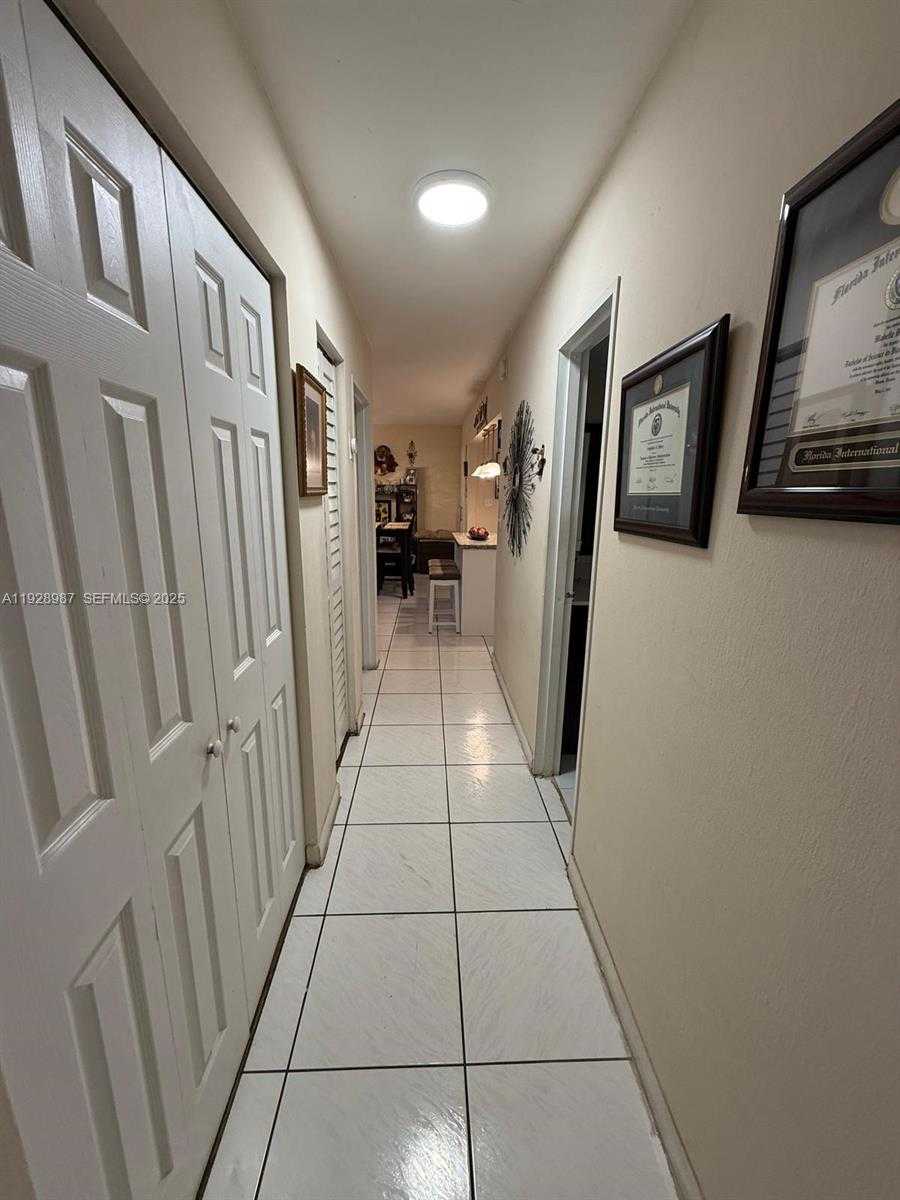 Small Image of 4210 NORTH WEST 79TH AVE #1E, Doral Number 23