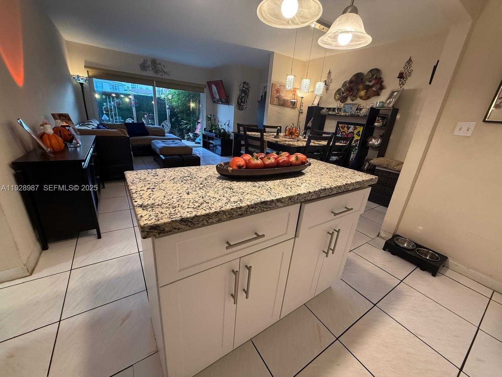 Small Image of 4210 NORTH WEST 79TH AVE #1E, Doral Number 8