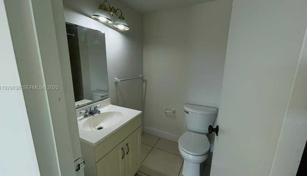 Small Image of 4420 NORTH WEST 79TH AVE #2F, Doral Number 10