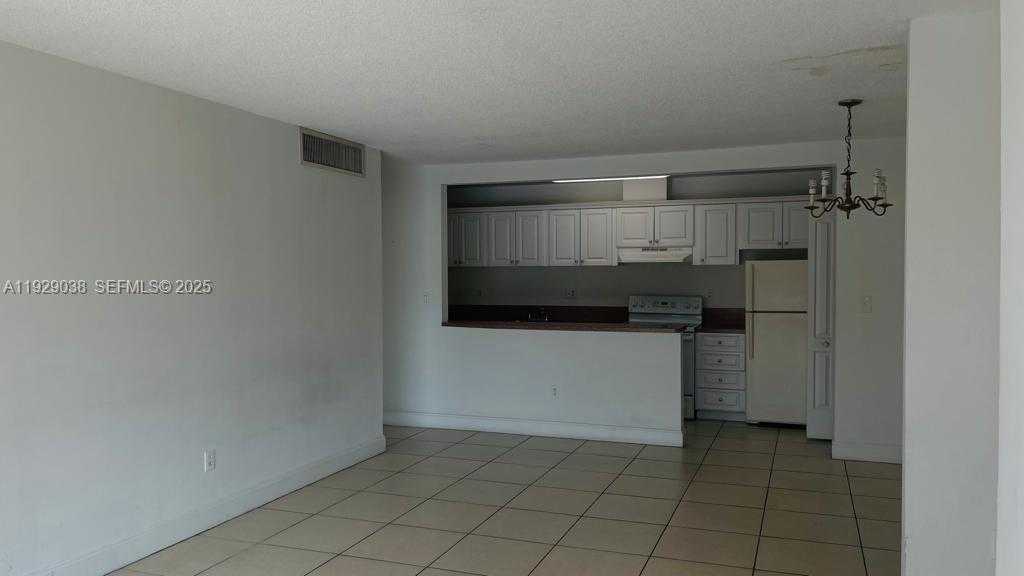 Small Image of 4420 NORTH WEST 79TH AVE #2F, Doral Number 17