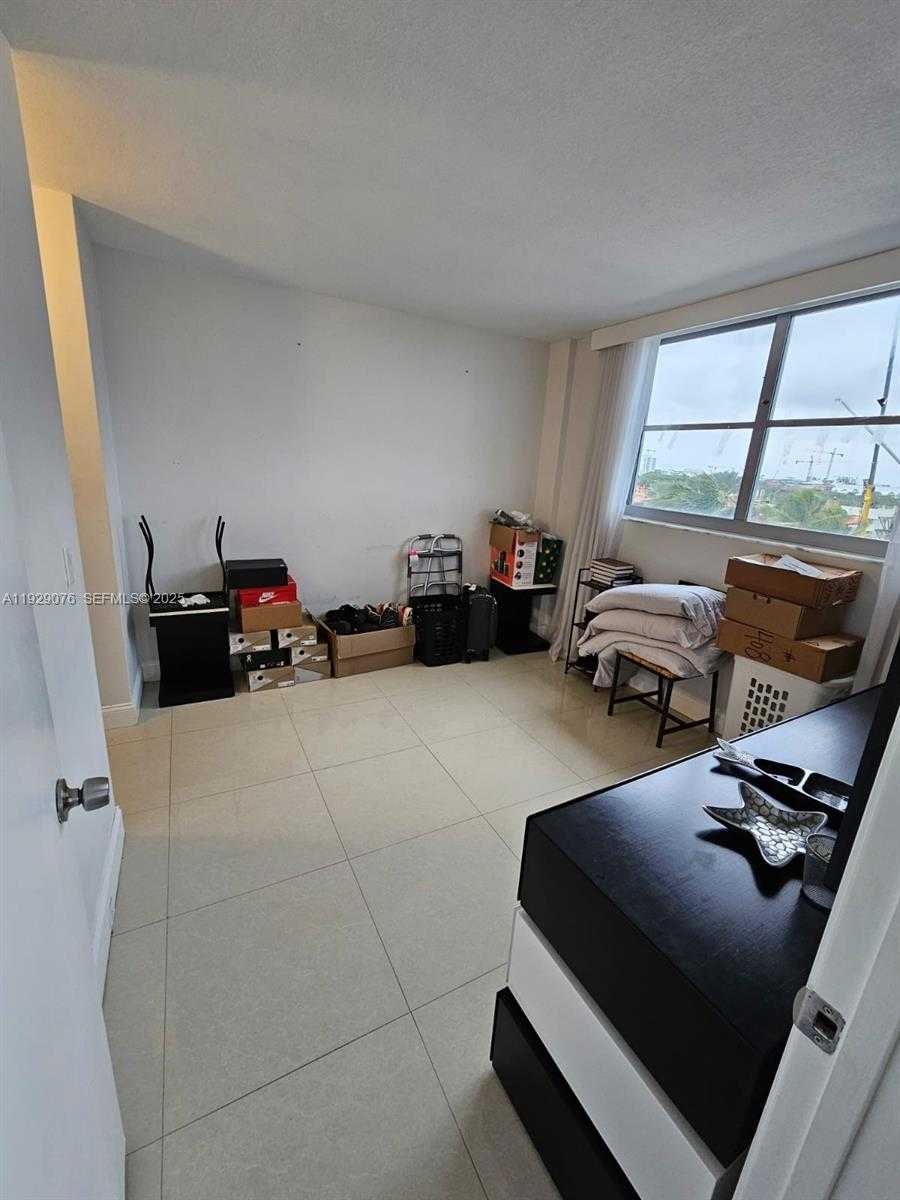 Small Image of 9273 COLLINS AVE #408, Surfside Number 22