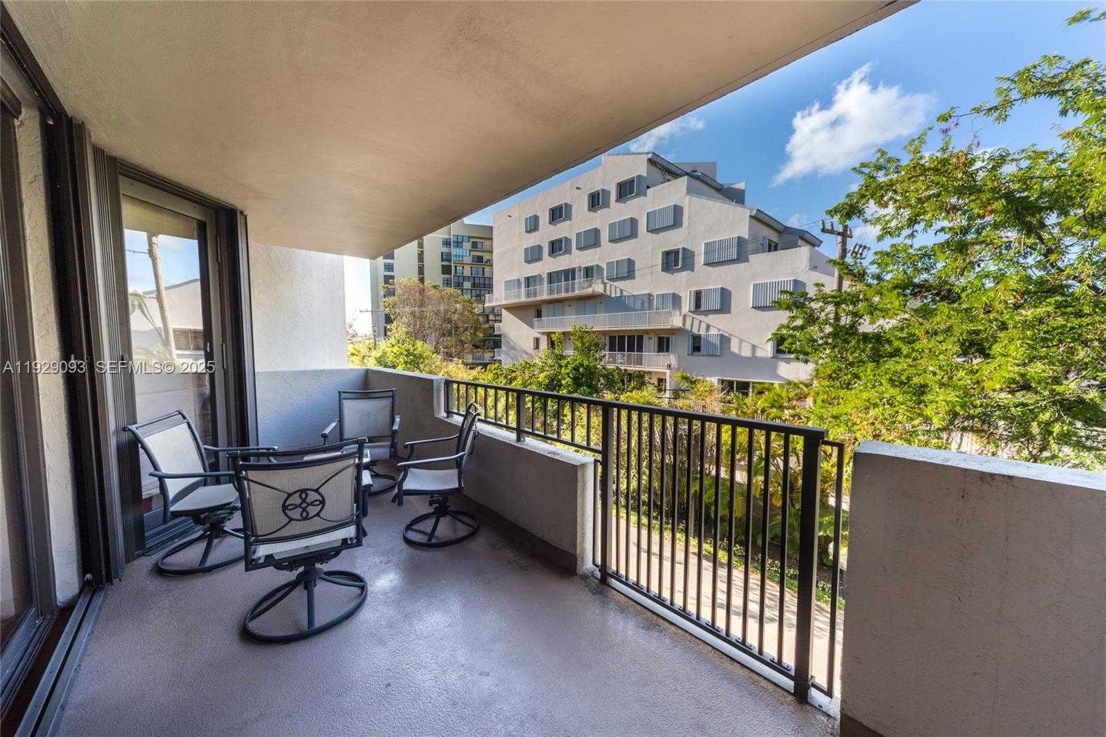 Small Image of 121 CRANDON BL #248, Key Biscayne Number 1