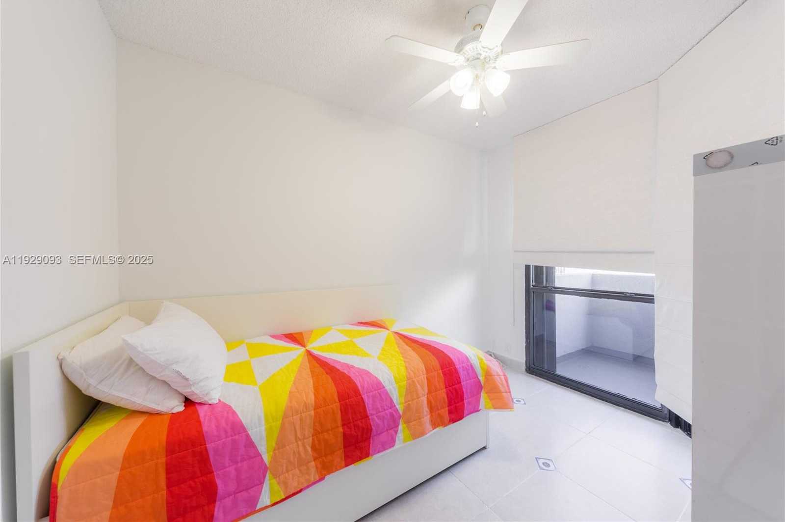 Small Image of 121 CRANDON BL #248, Key Biscayne Number 29