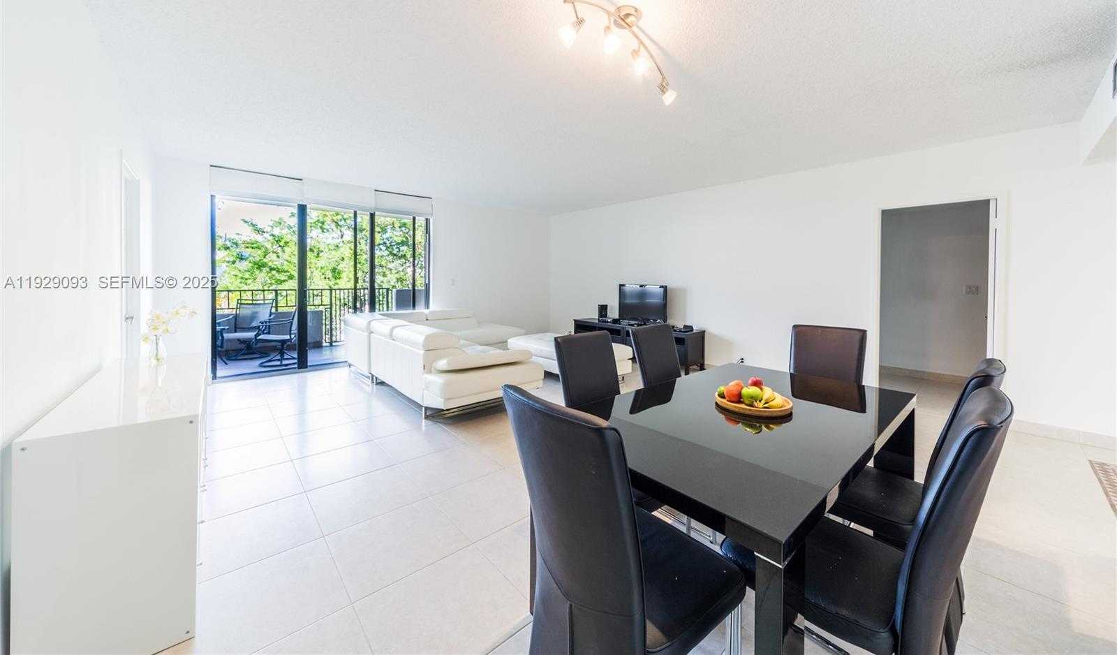 Small Image of 121 CRANDON BL #248, Key Biscayne Number 9