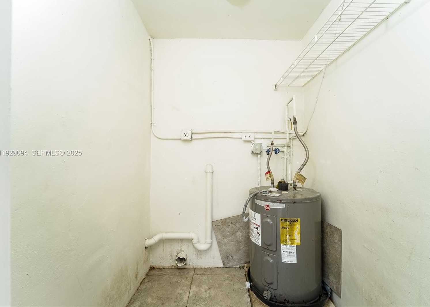 Small Image of 122 ALLEN RD, West Park Number 13