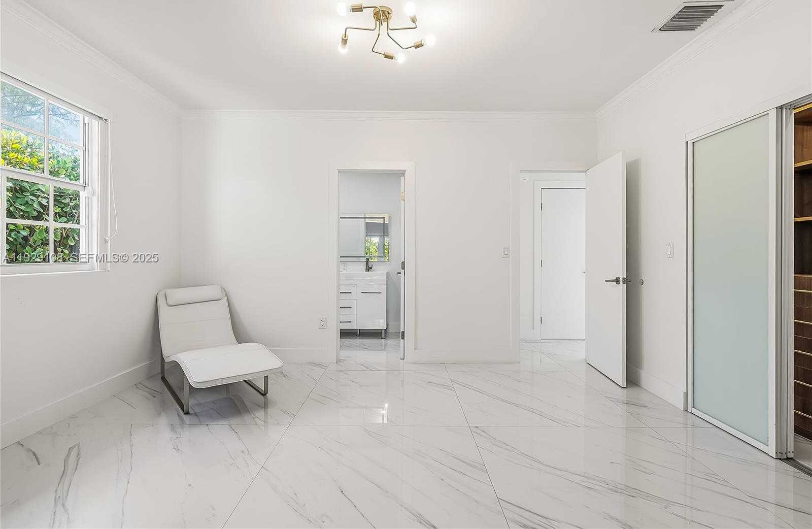 Small Image of 345 FAIRWAY DR, Miami Beach Number 20