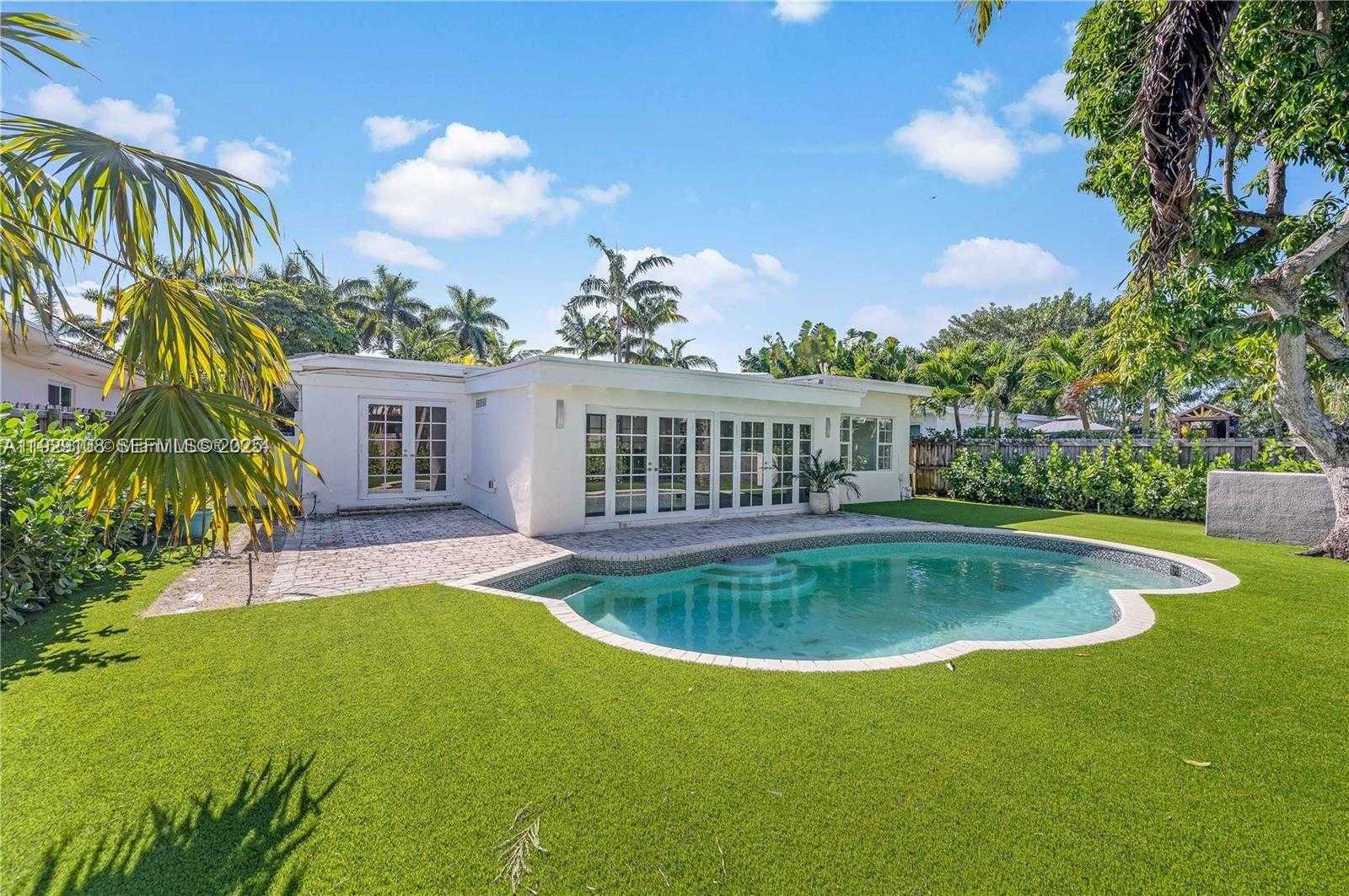 Small Image of 345 FAIRWAY DR, Miami Beach Number 40